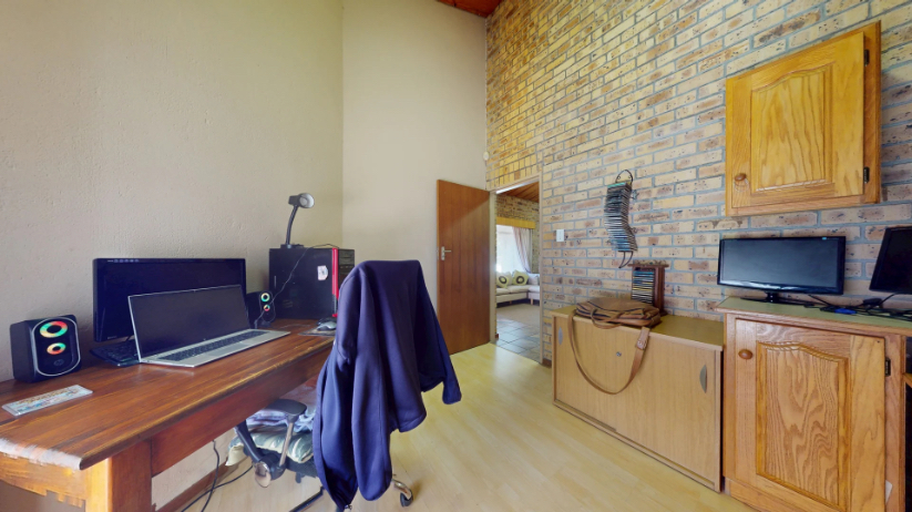 4 Bedroom Property for Sale in Potchefstroom North West